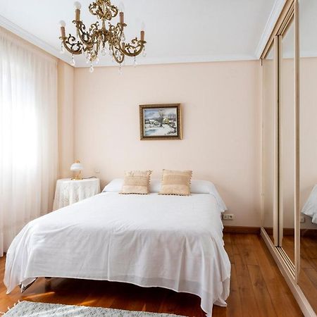 Bárcena de Cicero Casa Con Jardin En Gamaヴィラ エクステリア 写真