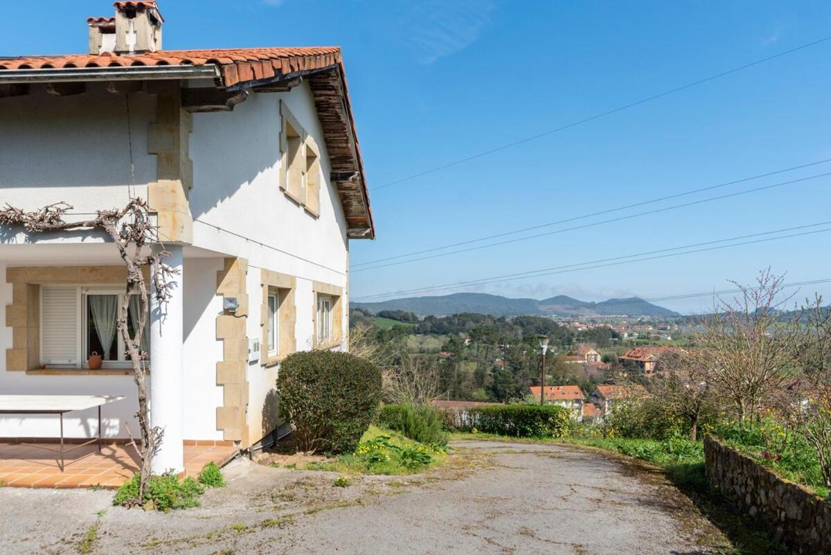 Bárcena de Cicero Casa Con Jardin En Gamaヴィラ エクステリア 写真